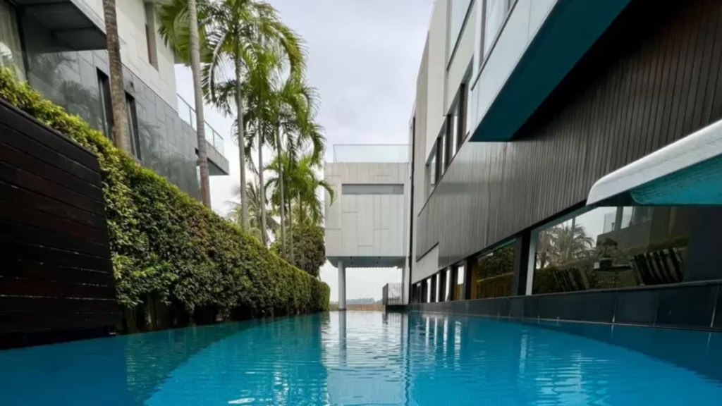 105 Cove Grove Singapore luxury landed homes pool