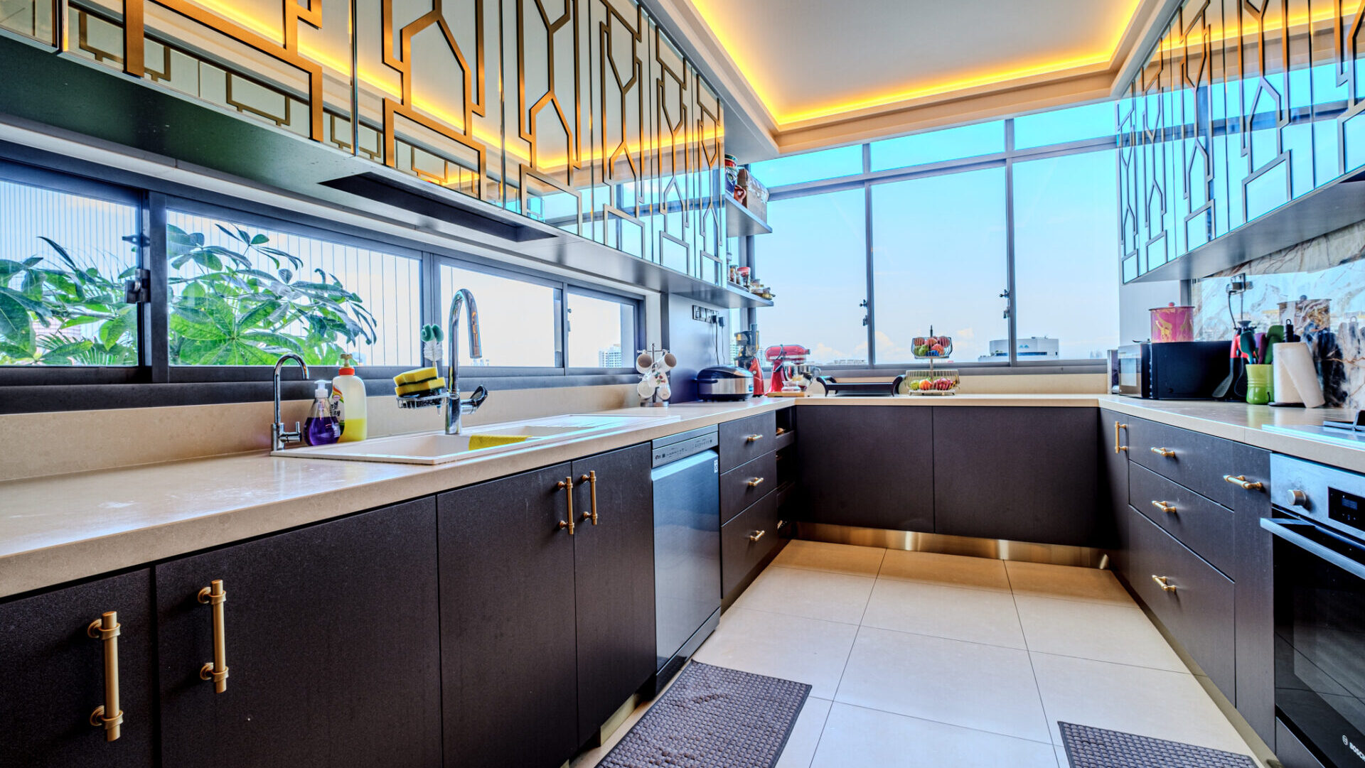 Jalan Mutiara Tanglin Latitude Kitchen