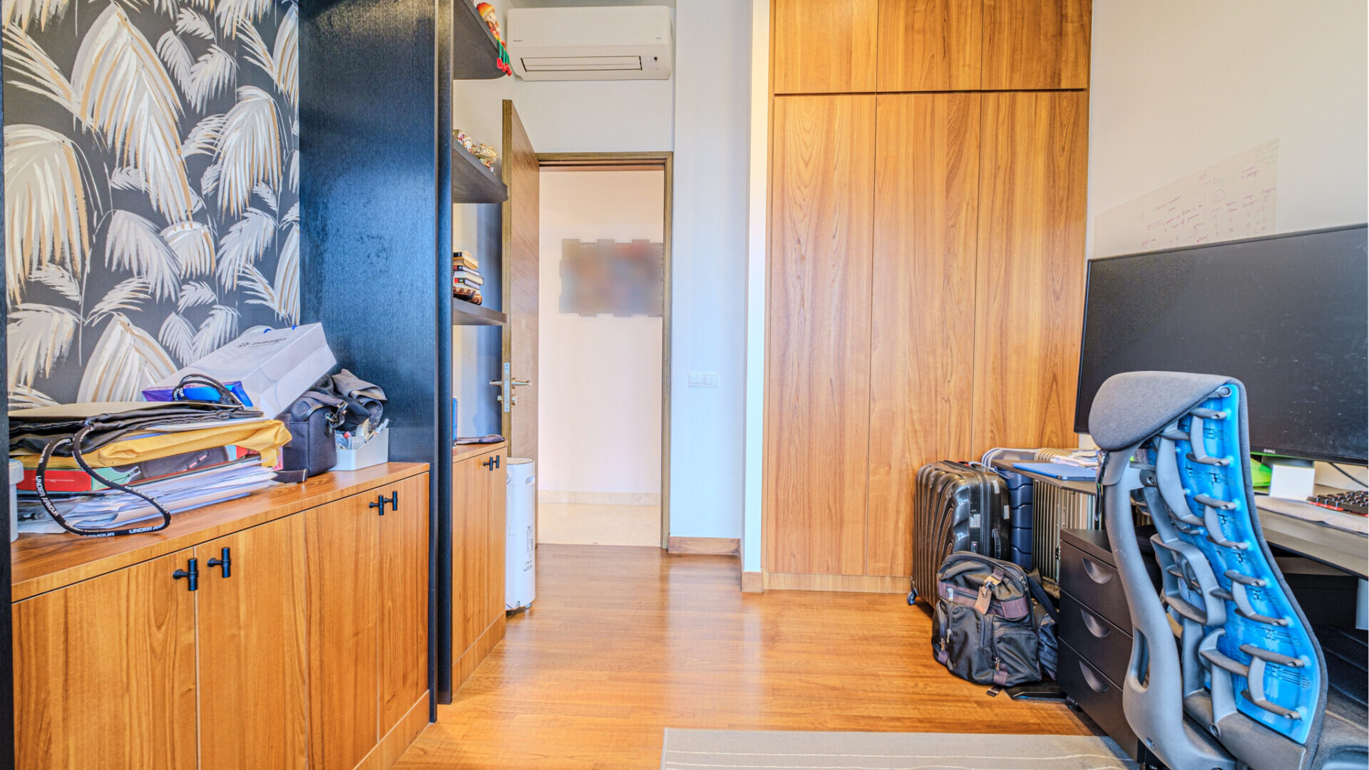 Jalan Mutiara Tanglin Latitude Study Room
