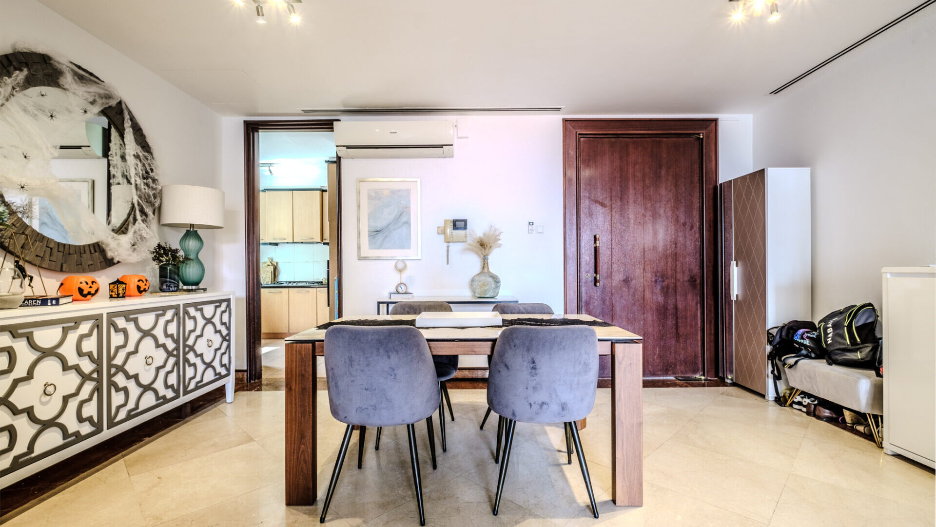 Pebble Bay Dining Room 5 Luxury Property Singapore Luxury Homes