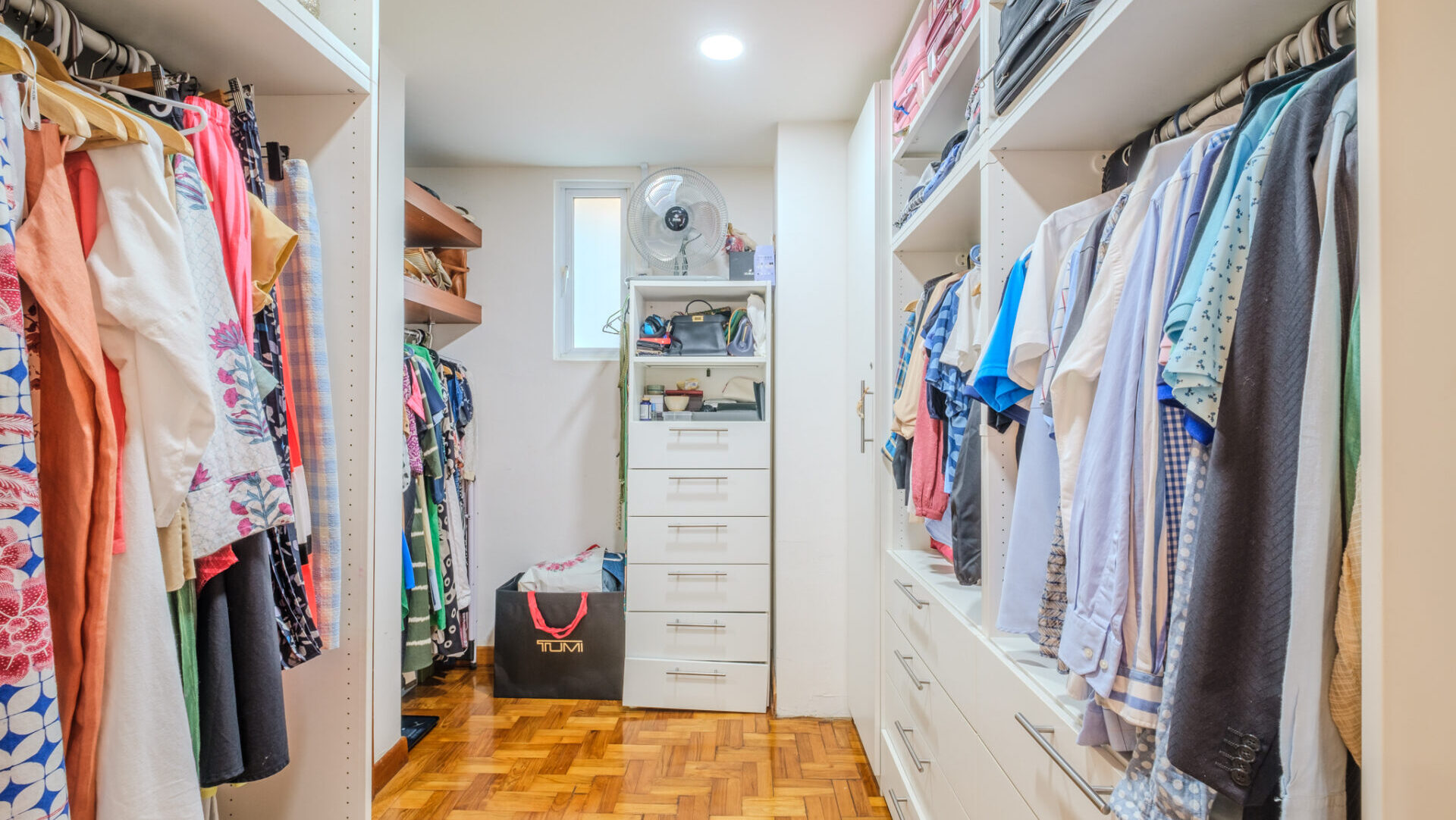 Duchess Crest Walking Closet 2 Luxury Properties Singapore Luxury Homes