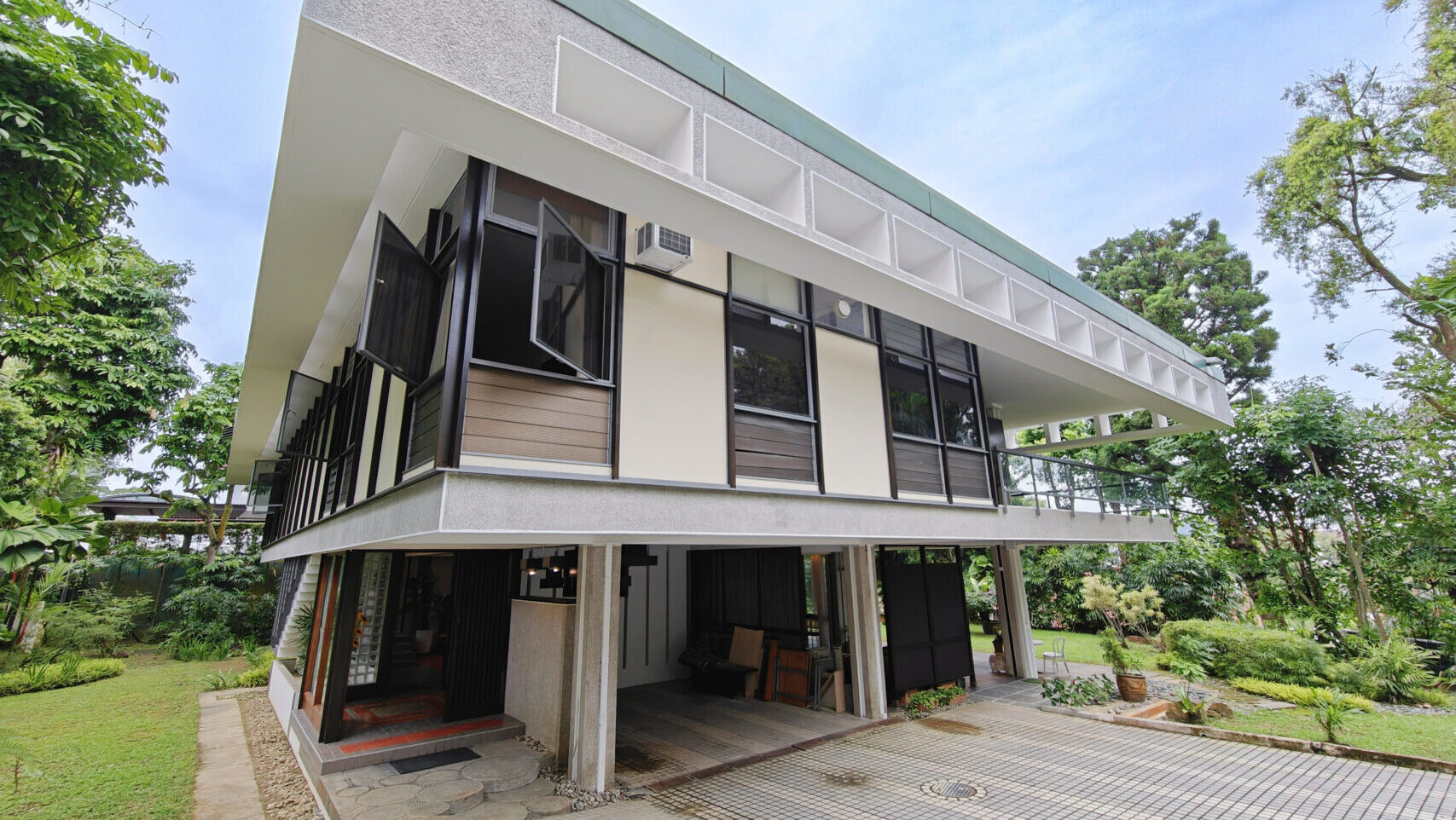 Bin Tong Park Facade 1 Luxury Properties Singapore Luxury Homes