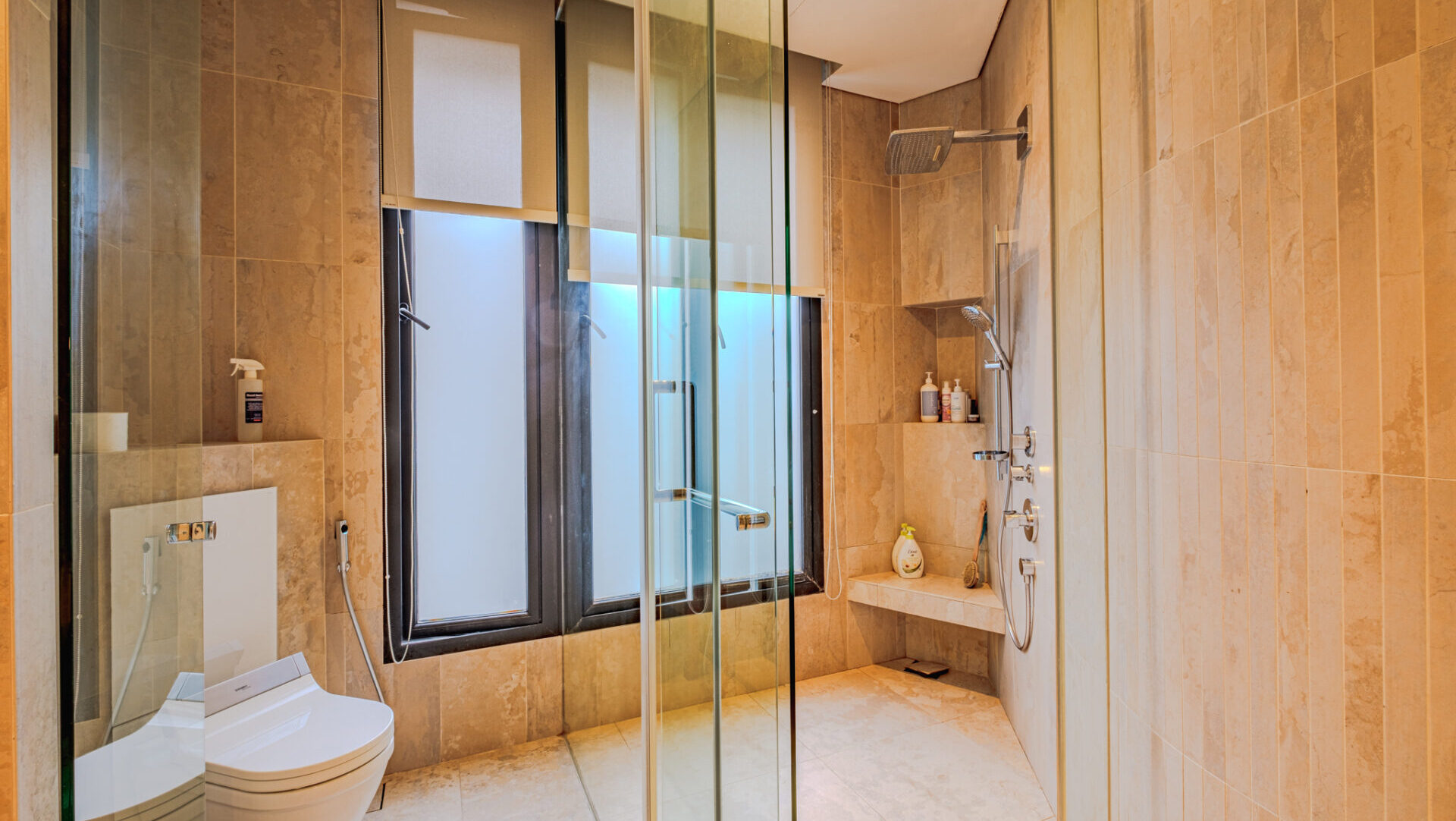 freehold detached house at Hong Kong Park Bathroom Luxury Properties Singapore Luxury Homes