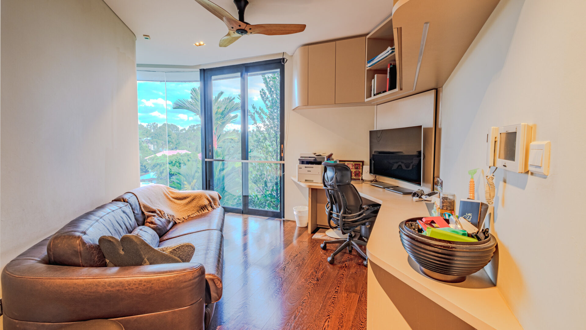 freehold detached house at Hong Kong Park Study Bedroom Luxury Properties Singapore Luxury Homes