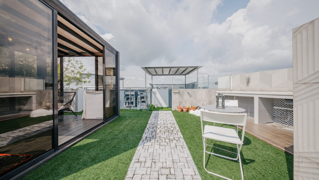 View of Penthouse for Sale in Industrial Area, Mumbai - Resale Penthouse in ...