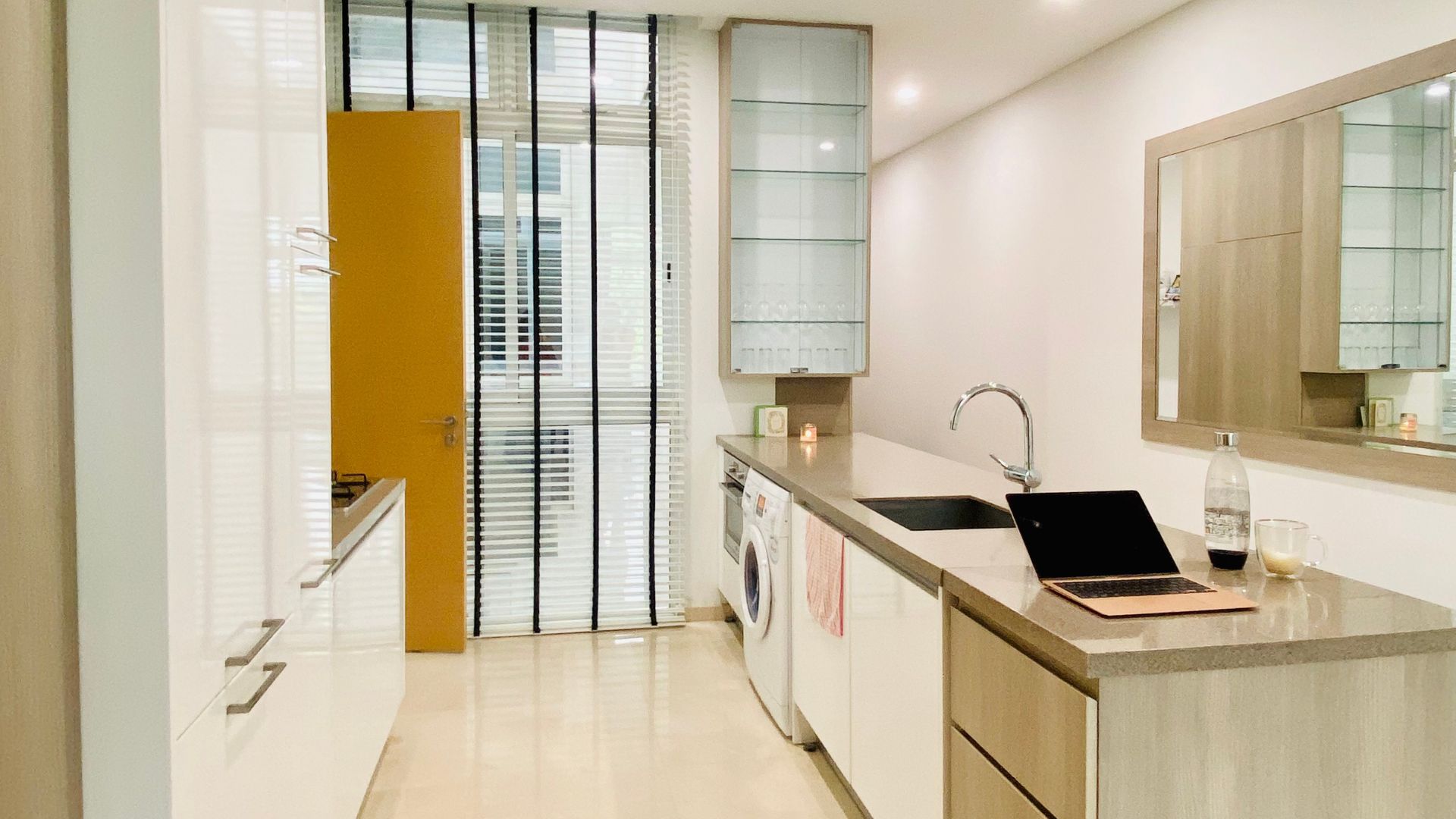 SeaSuites_at_Pasir_Panjang_Wet_Kitchen_Luxury_Property_Singapore_Luxury_Homes