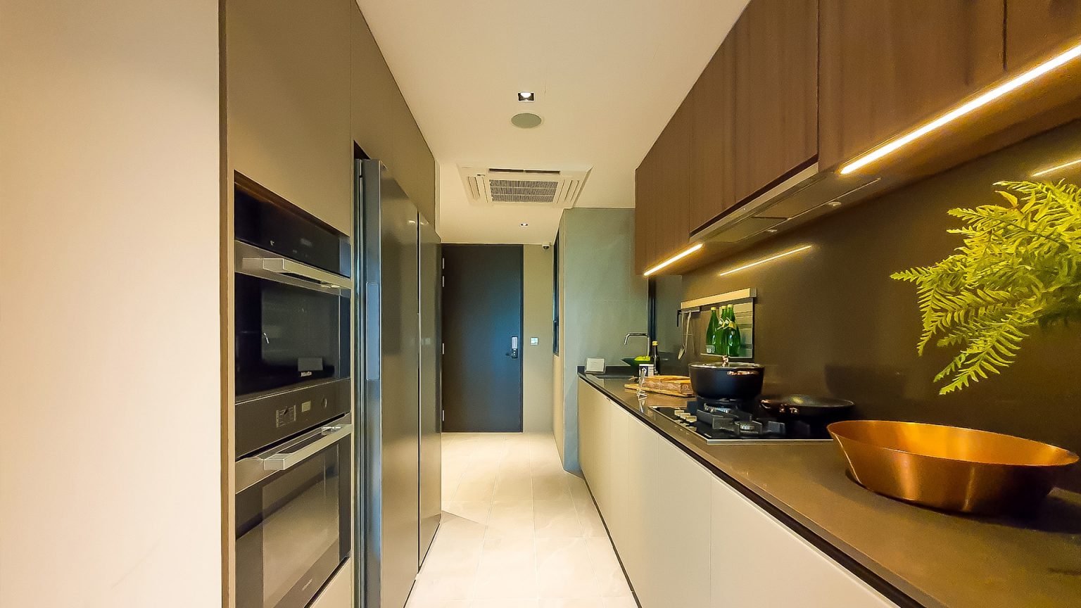 View of W Scottsdale | Luxury Hotel in Downtown Scottsdale with WET Deck Pool ...