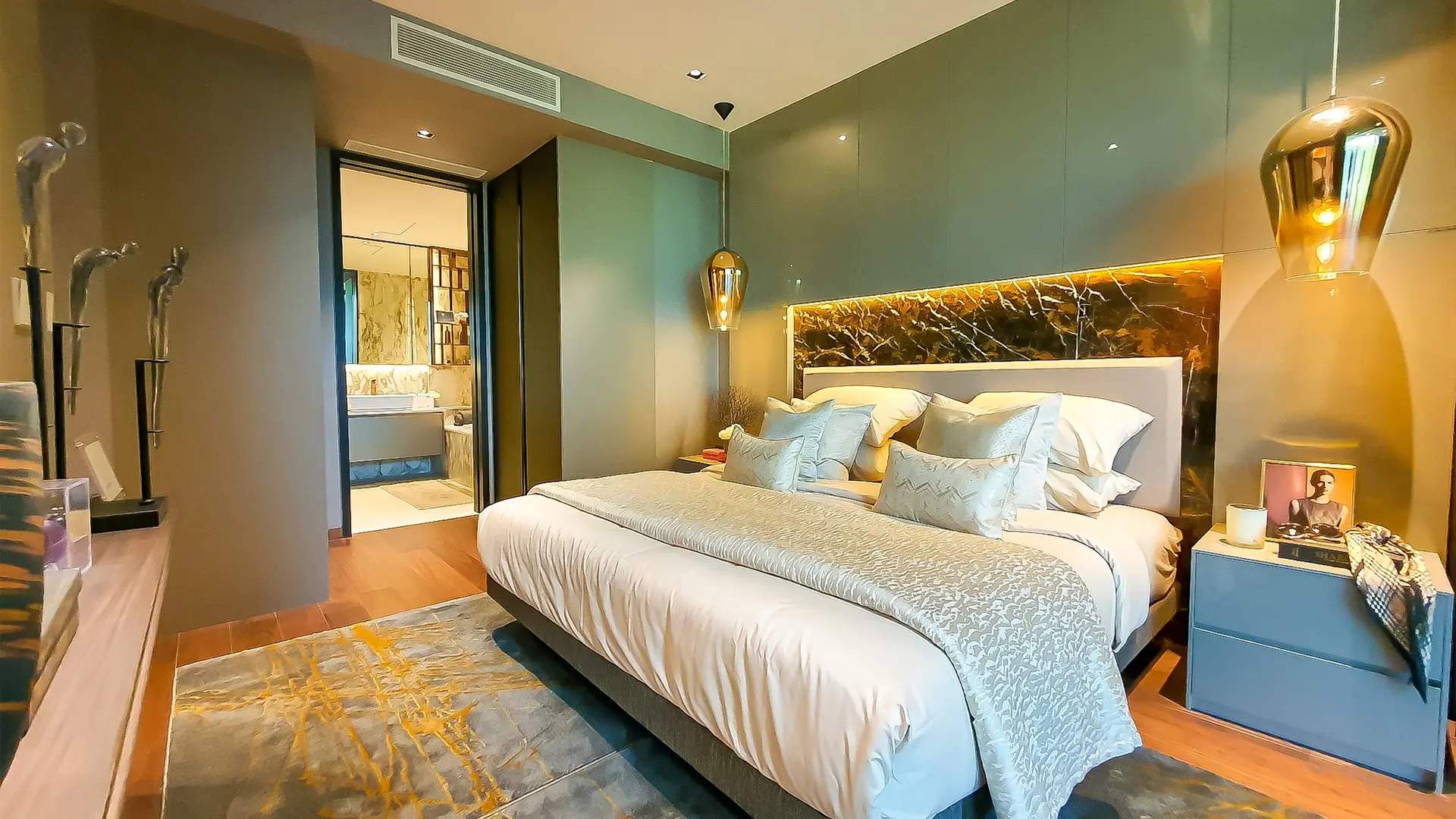 Upscale Penthouse Master Bedroom 650 M² Design Penthouse, Penthouse