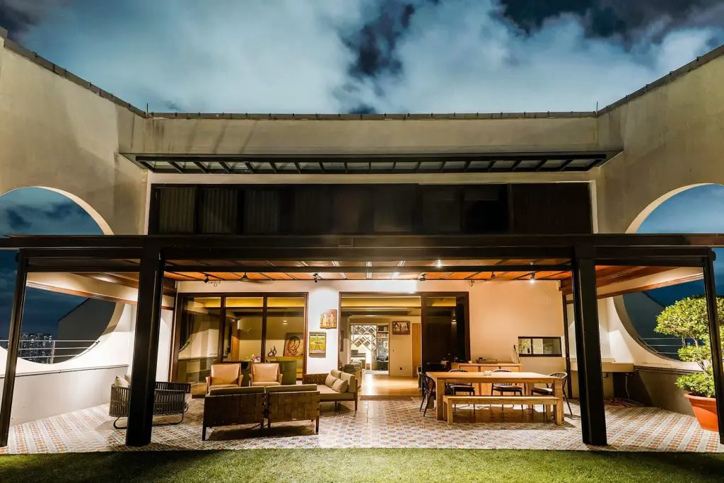 Private house in Singapore at Wing on Life Garden Penthouse