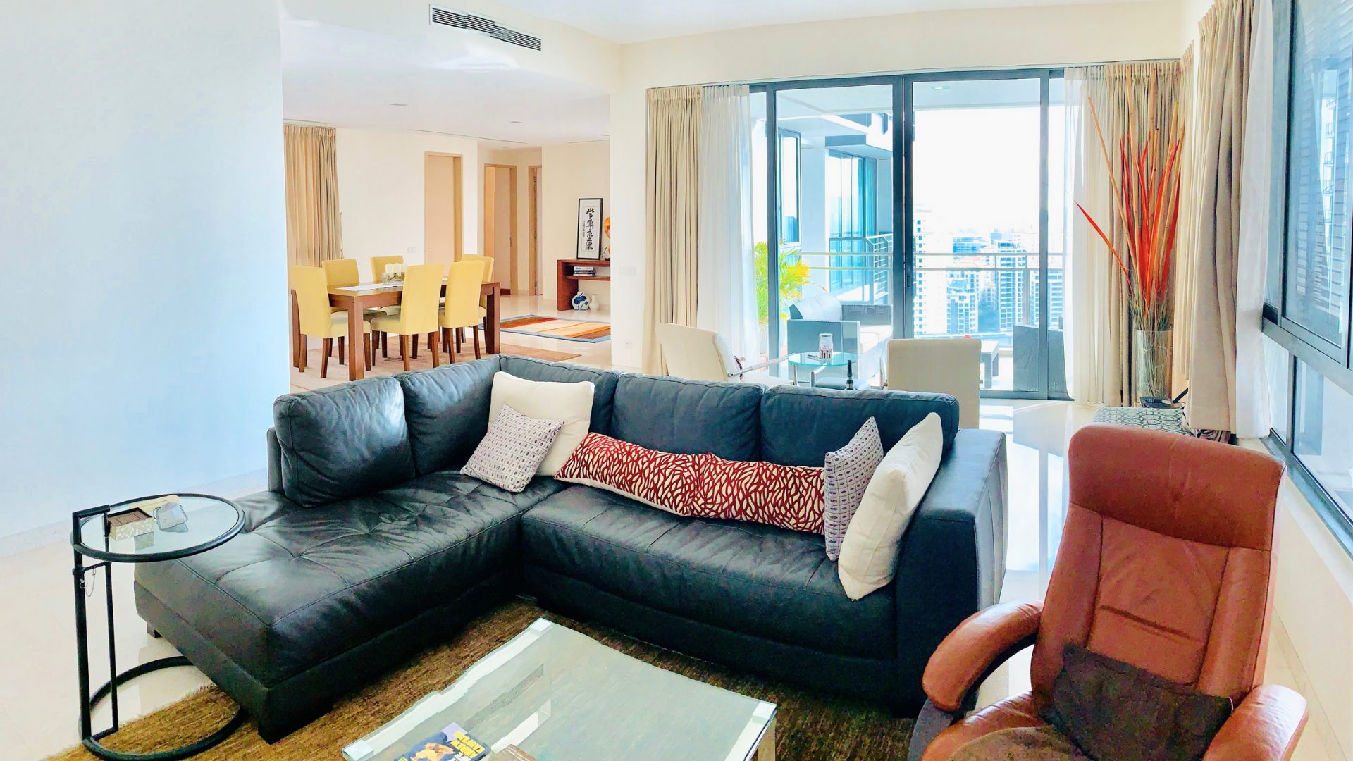 Rivergate Singapore luxury apartments living room